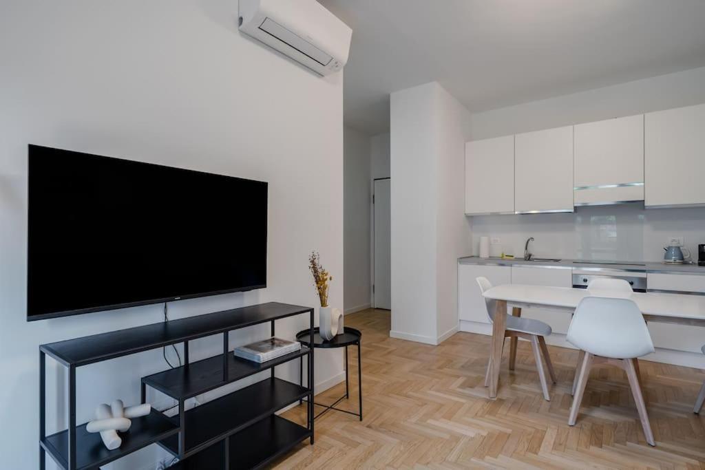Citylife - 2Br Milan Luaran gambar